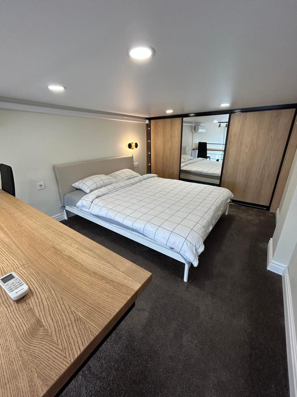 Stylish&Cozy Loft Zuvedra Near City Center 빌뉴스 외부 사진